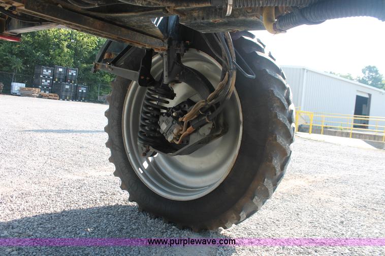 image for item I7851 2005 Case IH SPX3310 Patriot self-propelled sprayer