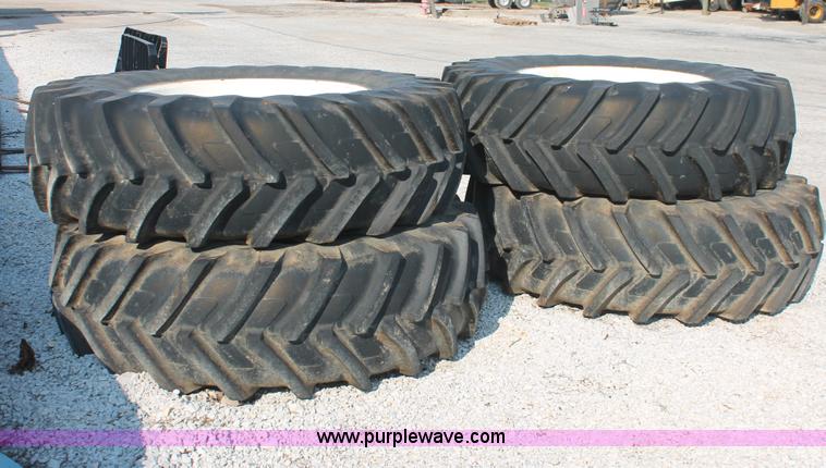 image for item I7852 (4) Michelin Agribib 520/85R38 tires and wheels