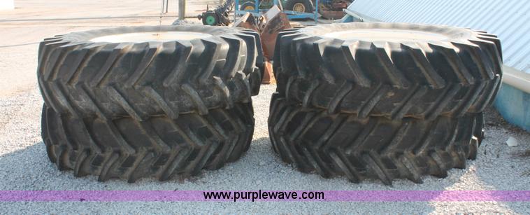 image for item I7852 (4) Michelin Agribib 520/85R38 tires and wheels