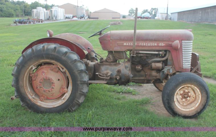 image for item I7855 Massey-Ferguson 65 tractor