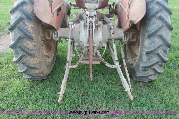 image for item I7855 Massey-Ferguson 65 tractor