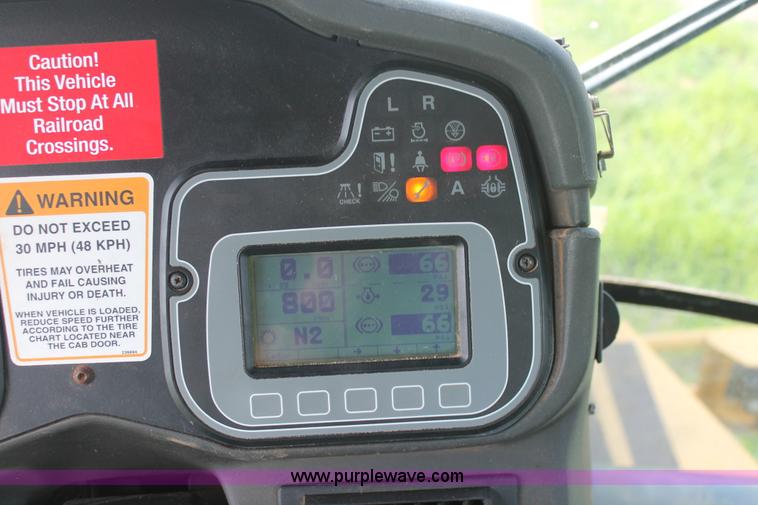 image for item I7856 1998 Ag-Chem TerraGator 8103 cab and chassis