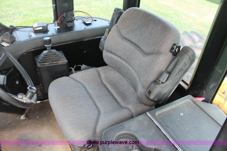 image for item I7856 1998 Ag-Chem TerraGator 8103 cab and chassis