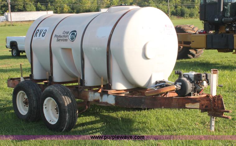 image for item I7857 1,000 gallon liquid nurse trailer