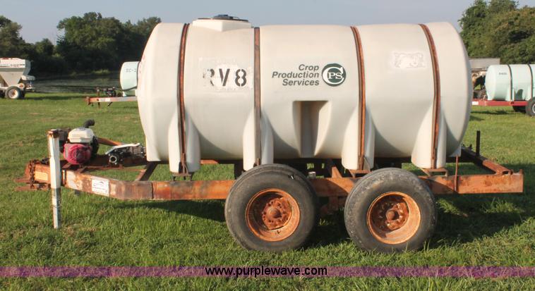 image for item I7857 1,000 gallon liquid nurse trailer