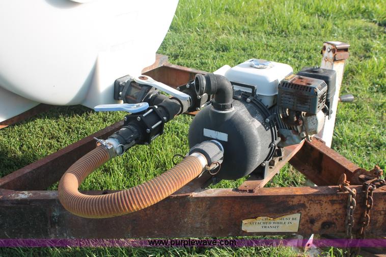 image for item I7857 1,000 gallon liquid nurse trailer