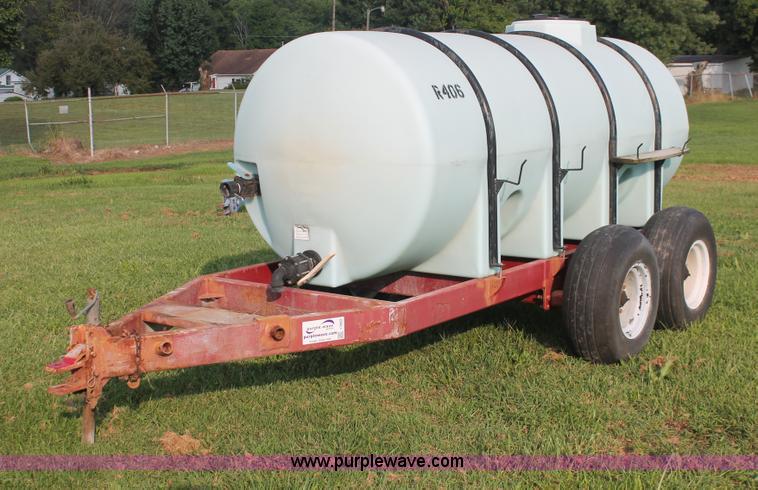 image for item I7862 1,000 gallon liquid nurse trailer