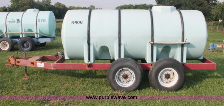 image for item I7862 1,000 gallon liquid nurse trailer