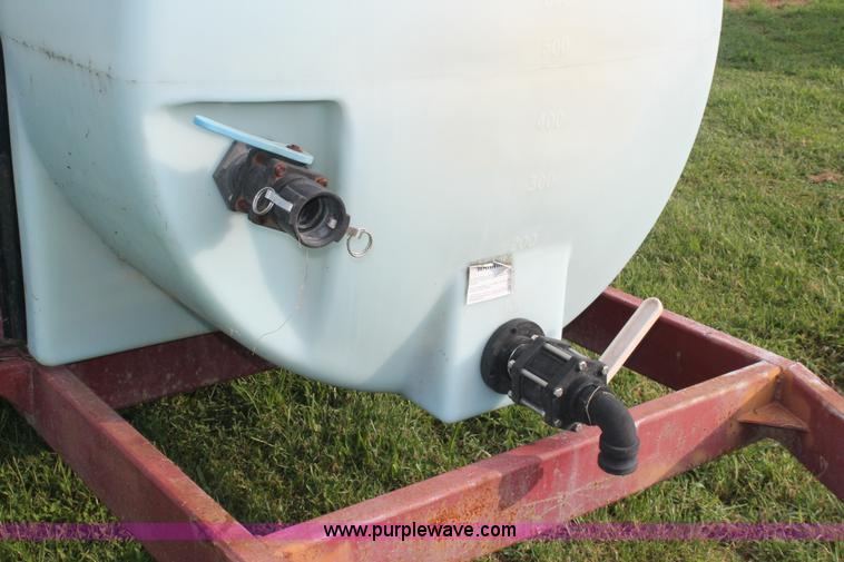 image for item I7862 1,000 gallon liquid nurse trailer