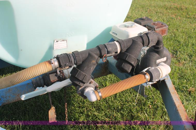 image for item I7864 1,000 gallon liquid nurse trailer