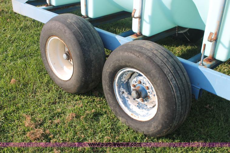 image for item I7864 1,000 gallon liquid nurse trailer