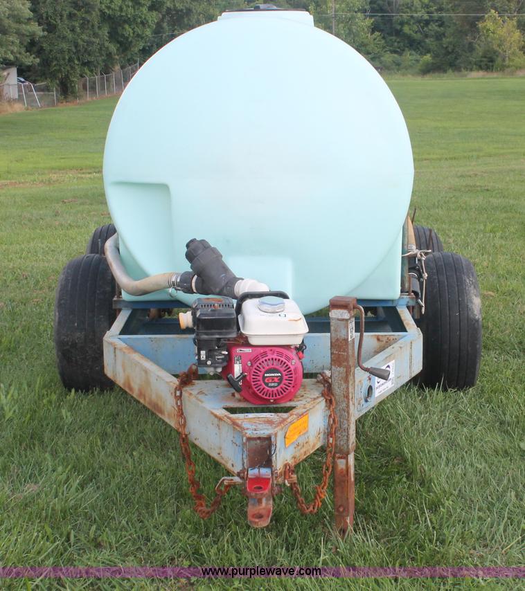 image for item I7865 1,000 gallon liquid nurse trailer