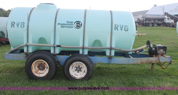 image for item I7865 1,000 gallon liquid nurse trailer