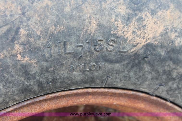 image for item I7870 Willmar 500 dry spreader