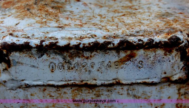 image for item I7870 Willmar 500 dry spreader