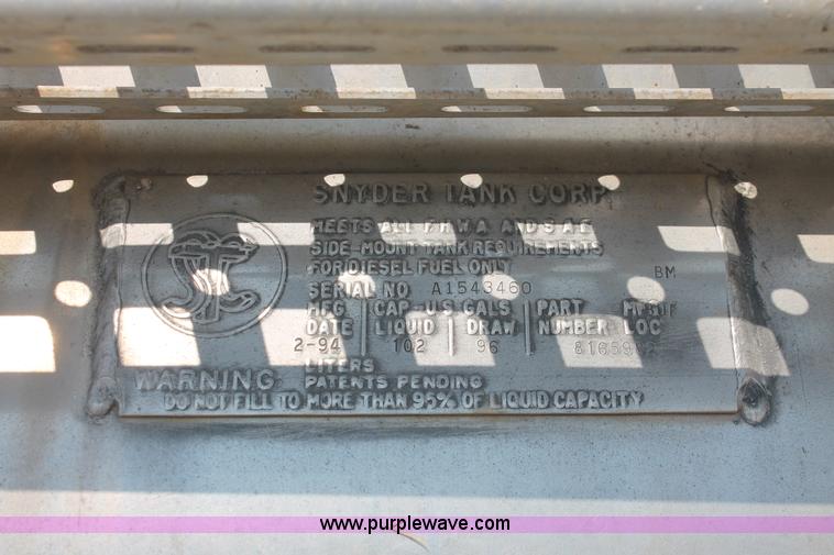 image for item I7876 1994 Volvo WG flatbed liquid nurse truck