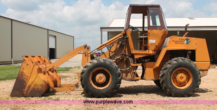 image for item I7877 Case W14 articulated wheel loader