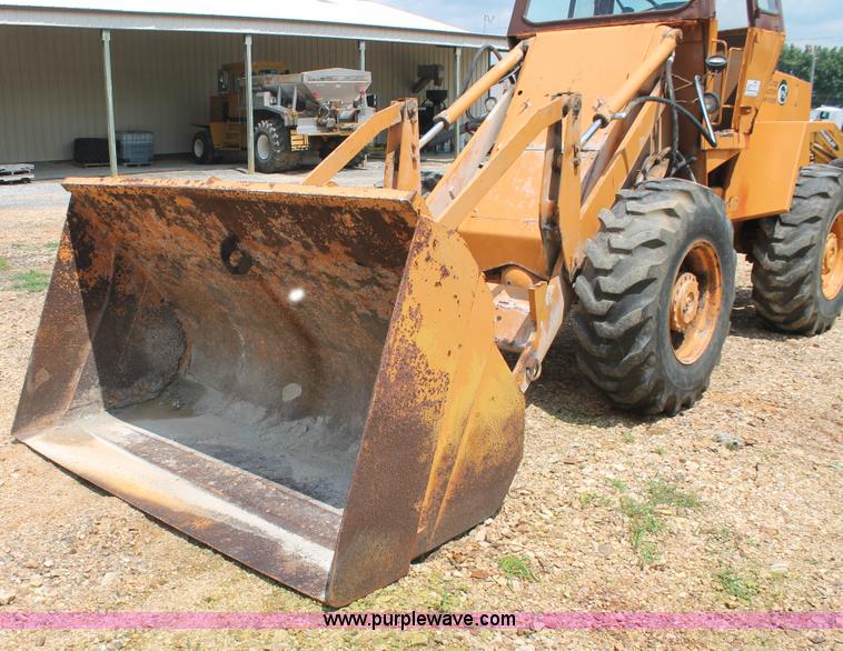 image for item I7877 Case W14 articulated wheel loader