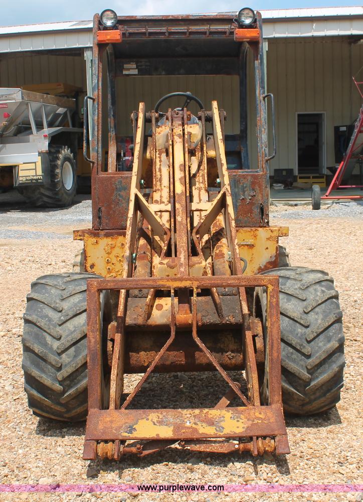 image for item I7878 1998 Willmar Wrangler 4300 wheel loader