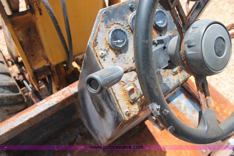 image for item I7878 1998 Willmar Wrangler 4300 wheel loader