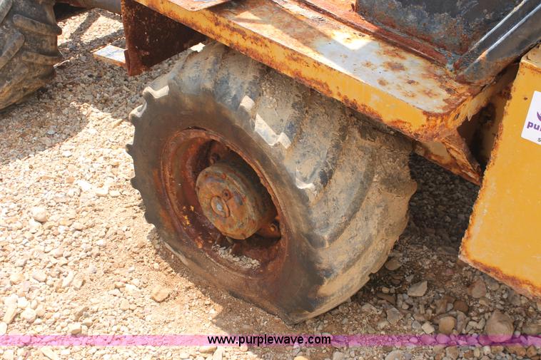 image for item I7878 1998 Willmar Wrangler 4300 wheel loader