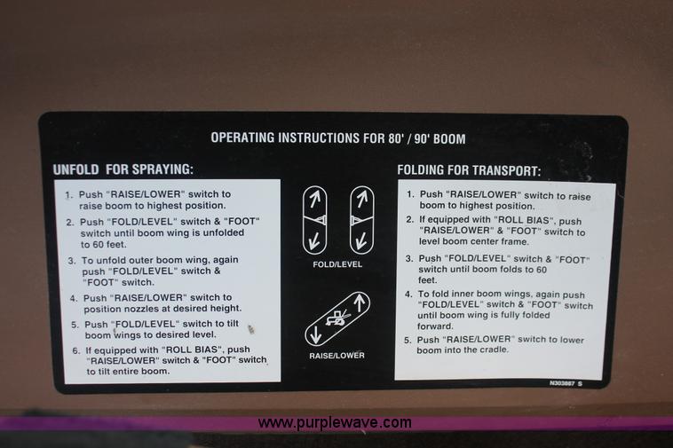 image for item I7879 2005 John Deere 4720 self-propelled sprayer