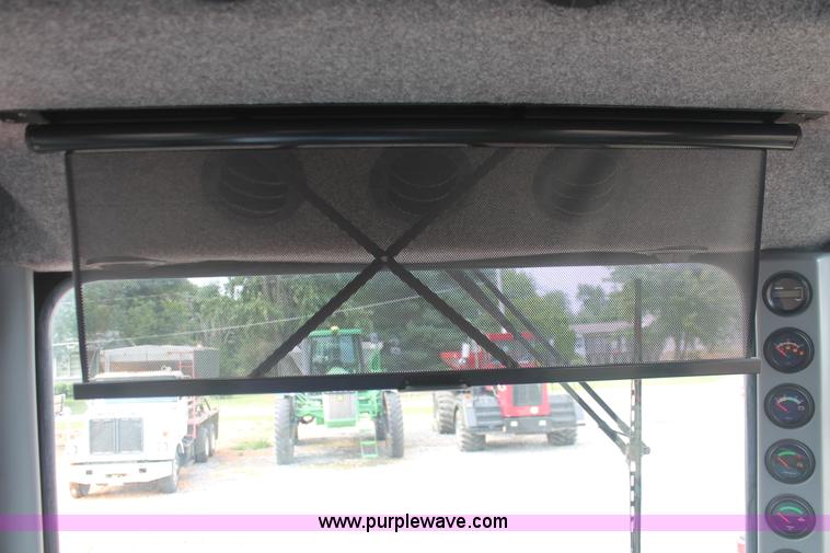 image for item I7882 2005 Case IH SPX3310 Patriot self-propelled sprayer