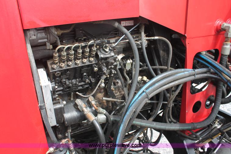 image for item I7882 2005 Case IH SPX3310 Patriot self-propelled sprayer