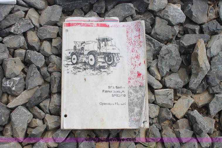 image for item I7882 2005 Case IH SPX3310 Patriot self-propelled sprayer