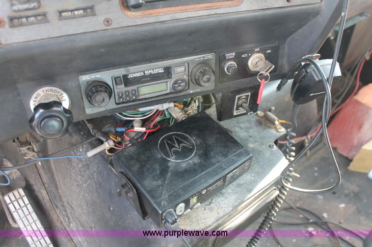 image for item I7883 1992 Volvo WG tender truck