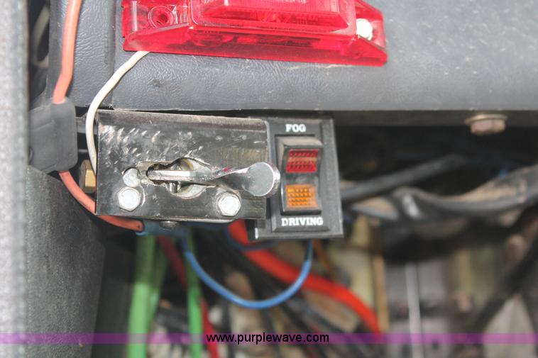 image for item I7883 1992 Volvo WG tender truck