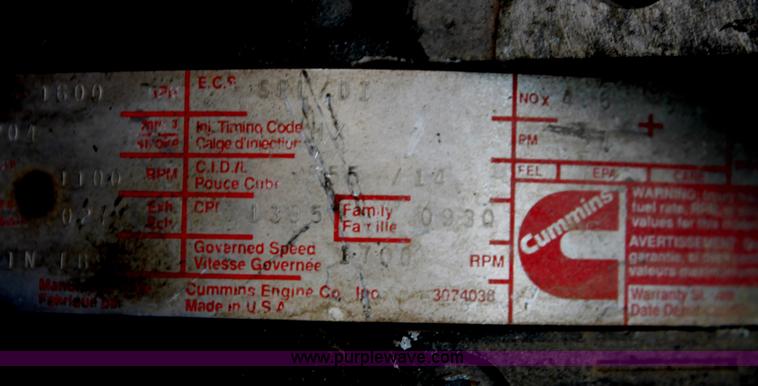 image for item I7883 1992 Volvo WG tender truck