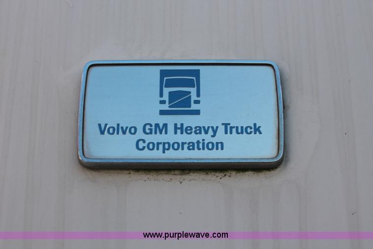 image for item I7883 1992 Volvo WG tender truck