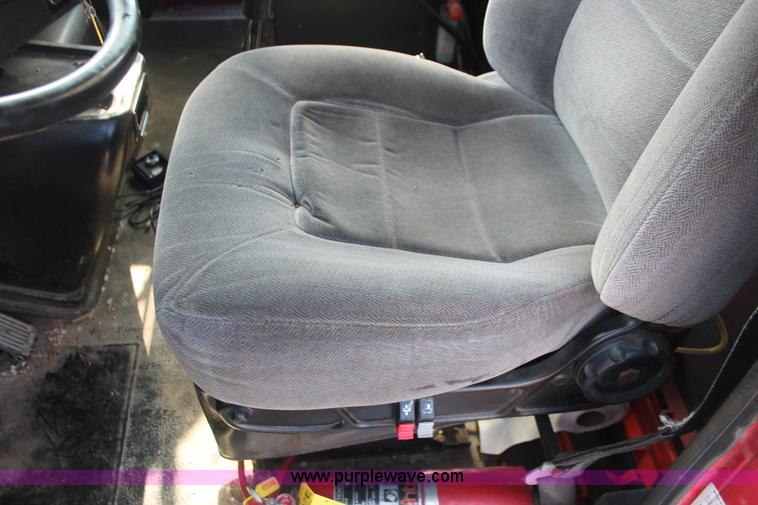 image for item I7884 1998 Volvo WG tender truck