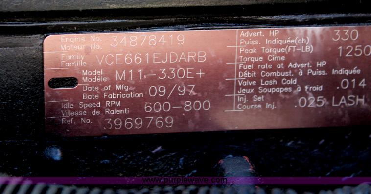 image for item I7884 1998 Volvo WG tender truck