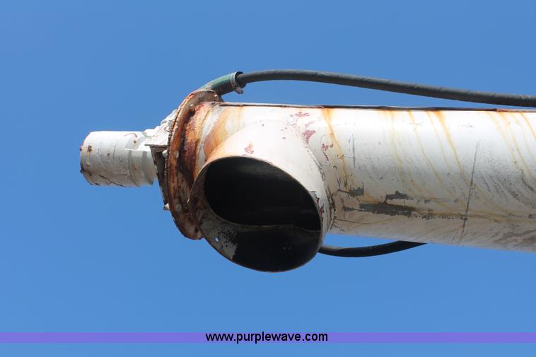 image for item I7884 1998 Volvo WG tender truck