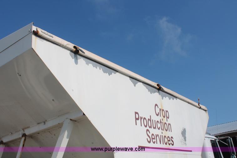 image for item I7884 1998 Volvo WG tender truck