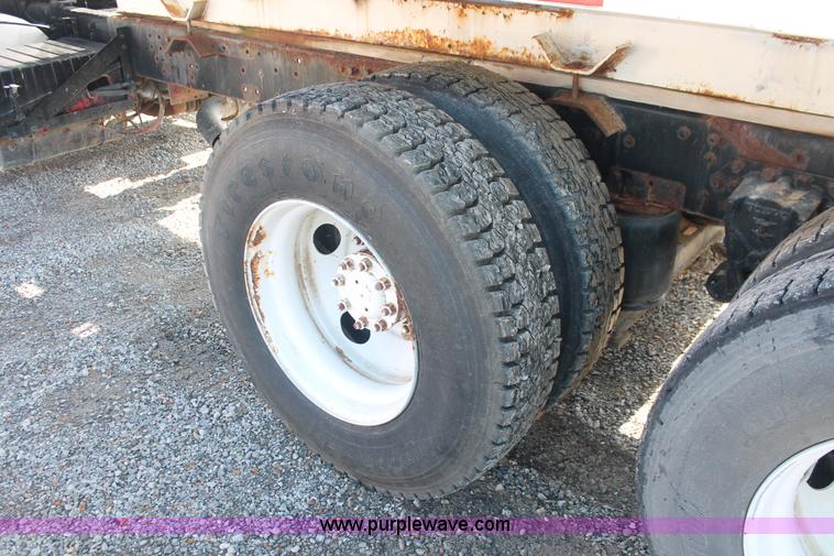 image for item I7884 1998 Volvo WG tender truck