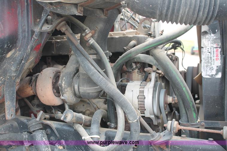 image for item I7887 1988 International F-2375 flatbed water truck