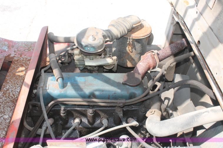 image for item I7888 Nissan Datsun 3000 forklift