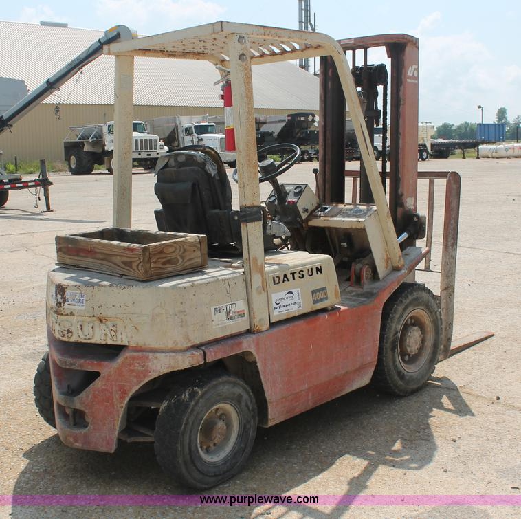 image for item I7889 Nissan Datsun 4000 forklift