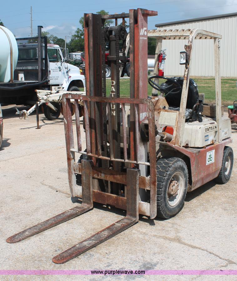 image for item I7889 Nissan Datsun 4000 forklift