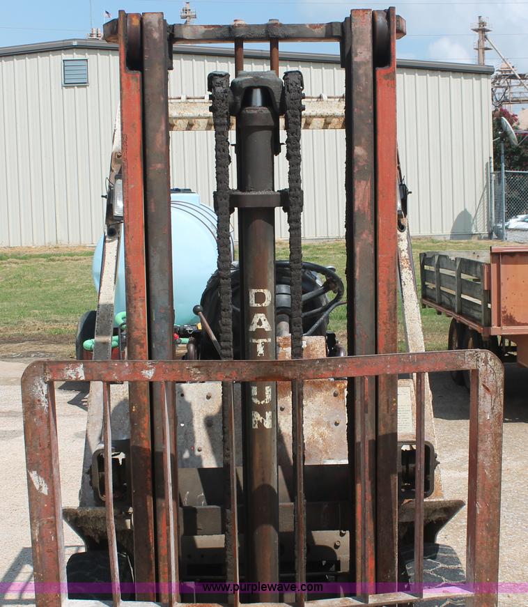 image for item I7889 Nissan Datsun 4000 forklift