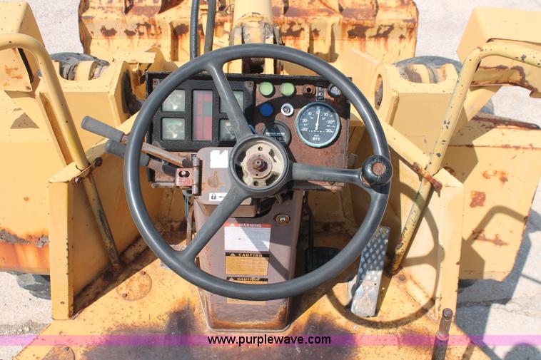 image for item I7890 Komatsu WA180 articulated loader