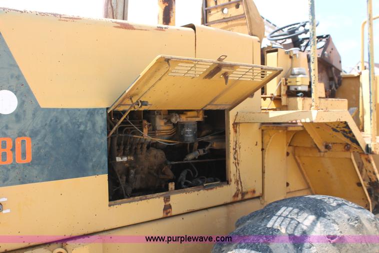 image for item I7890 Komatsu WA180 articulated loader