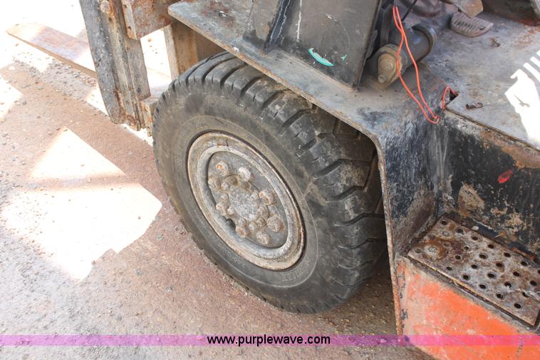 image for item I7891 Toyota forklift