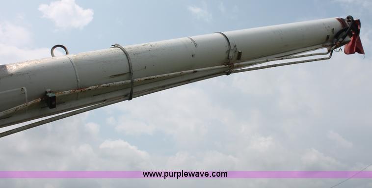 image for item I7896 1988 International COF9670 cab over fertilizer tender truck