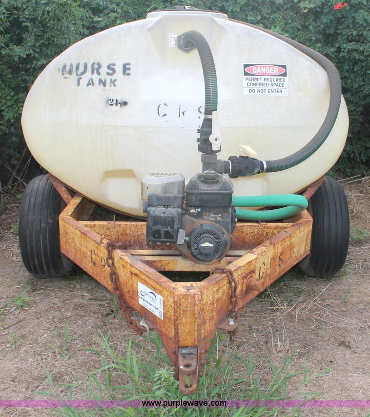 image for item I7899 1,000 gallon liquid nurse trailer