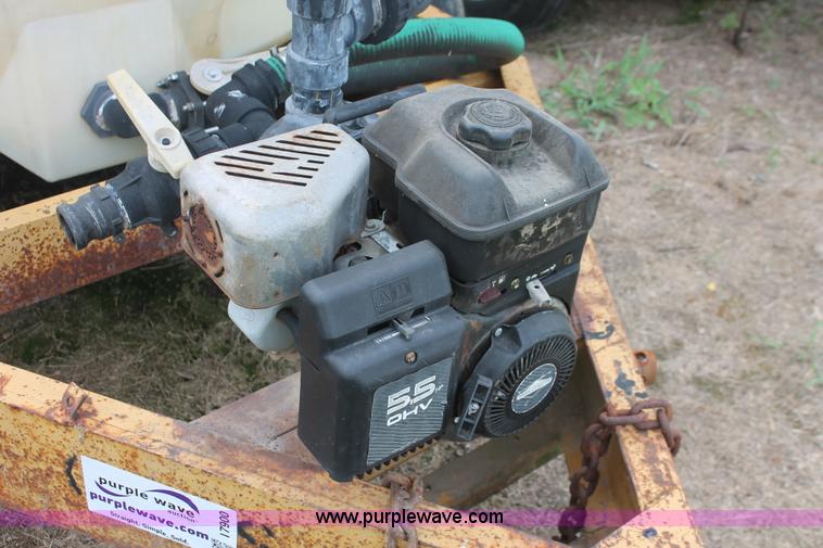 image for item I7900 1,000 gallon liquid nurse trailer