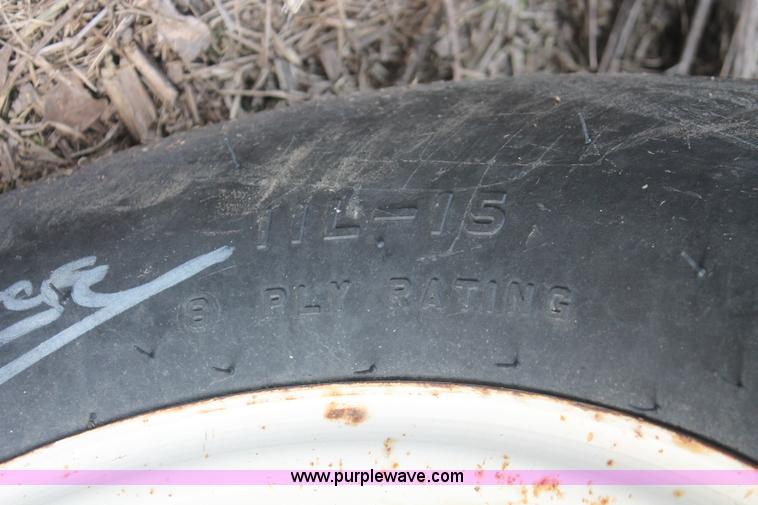 image for item I7900 1,000 gallon liquid nurse trailer